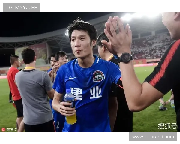 河南俱乐部为远征球迷专门安排包机直飞成都确保全程无忧